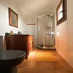 Preciosa Casa Cristian Y Maria Con Piscina Privada ティアス