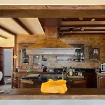 Preciosa Casa Cristian Y Maria Con Piscina Privada ティアス