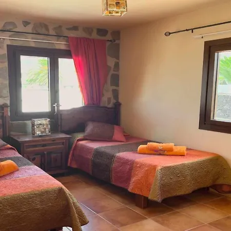 Preciosa Casa Cristian Y Maria Con Piscina Privada