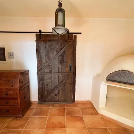 Preciosa Casa Cristian Y Maria Con Piscina Privada ティアス
