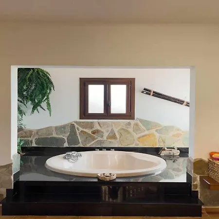 Preciosa Casa Cristian Y Maria Con Piscina Privada * Tías